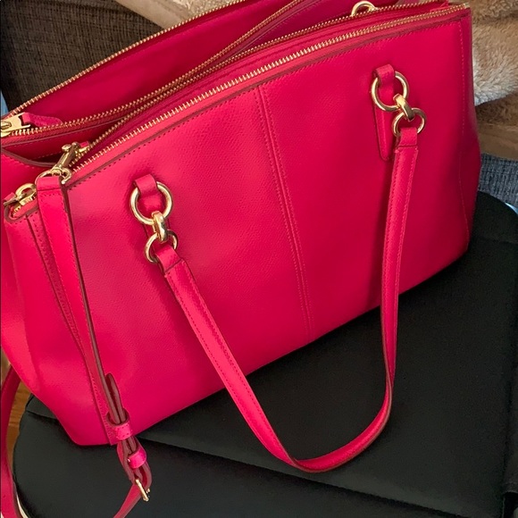 Christie Carryall Handbag Purse Leather Pink. - Picture 3 of 3